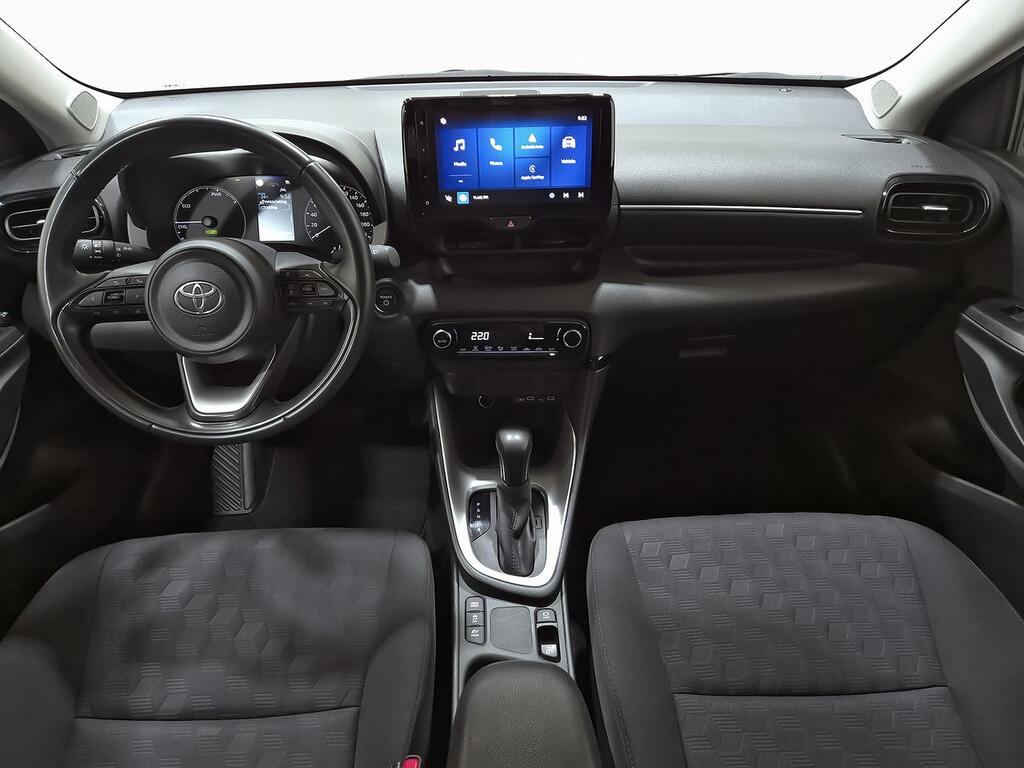 Toyota Yaris 1.5 120H Active Plus 6