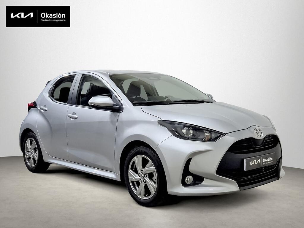 Toyota Yaris 1.5 120H Active Plus 1