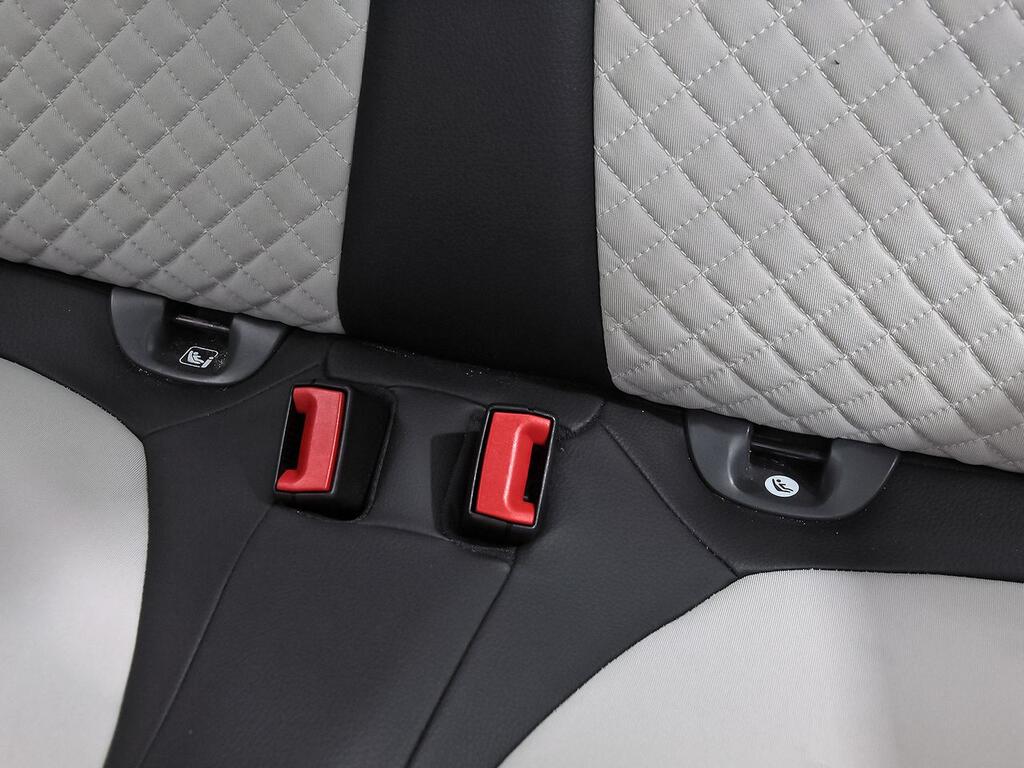 Fiat 500 Dolcevita 1.0 Hybrid 51KW (70 CV) 27