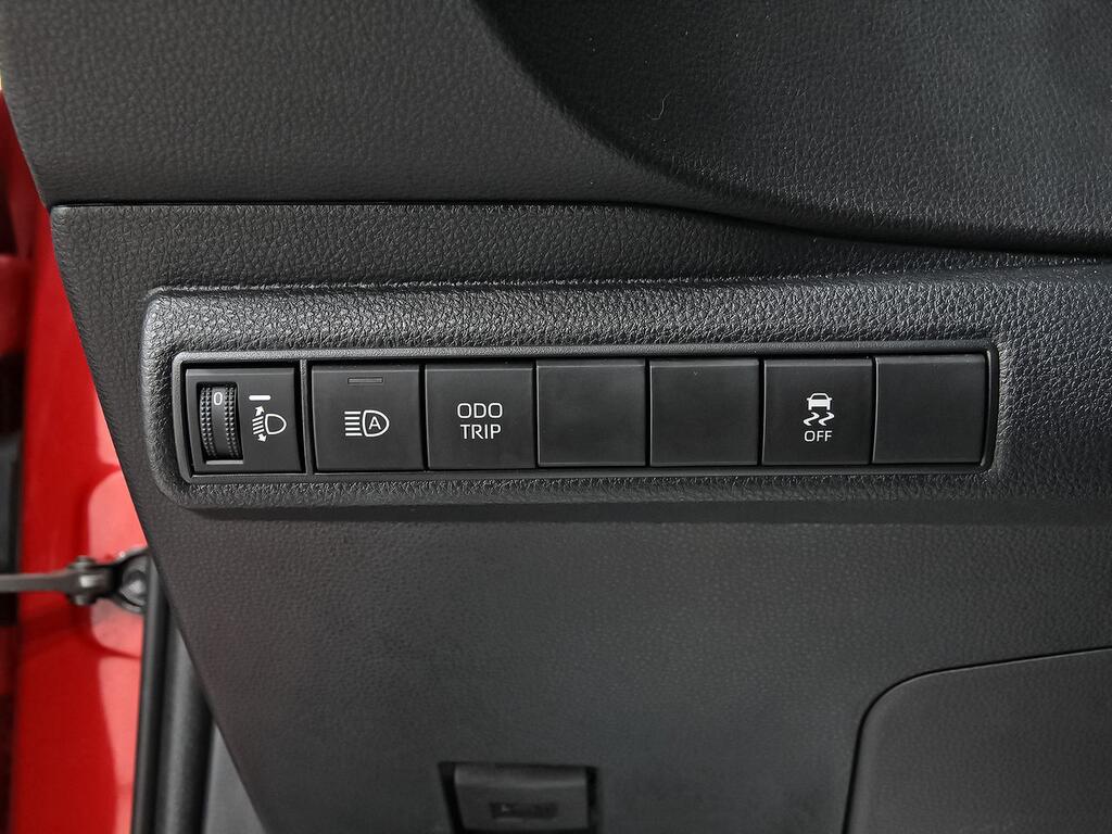 Toyota Corolla 140H Style Edition 11