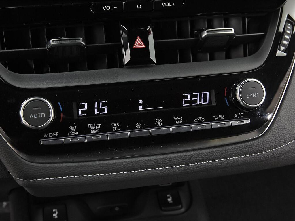 Toyota Corolla 140H Style Edition 27