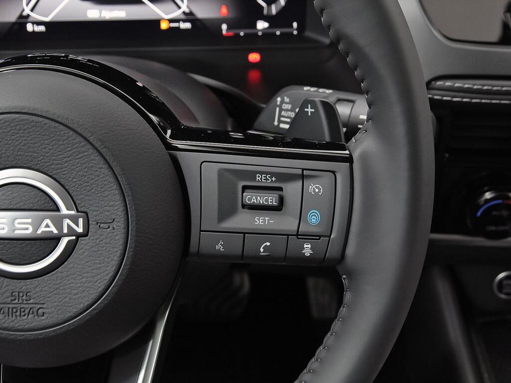 Nissan Qashqai DIG-T 116kW CVT N-Connecta 18
