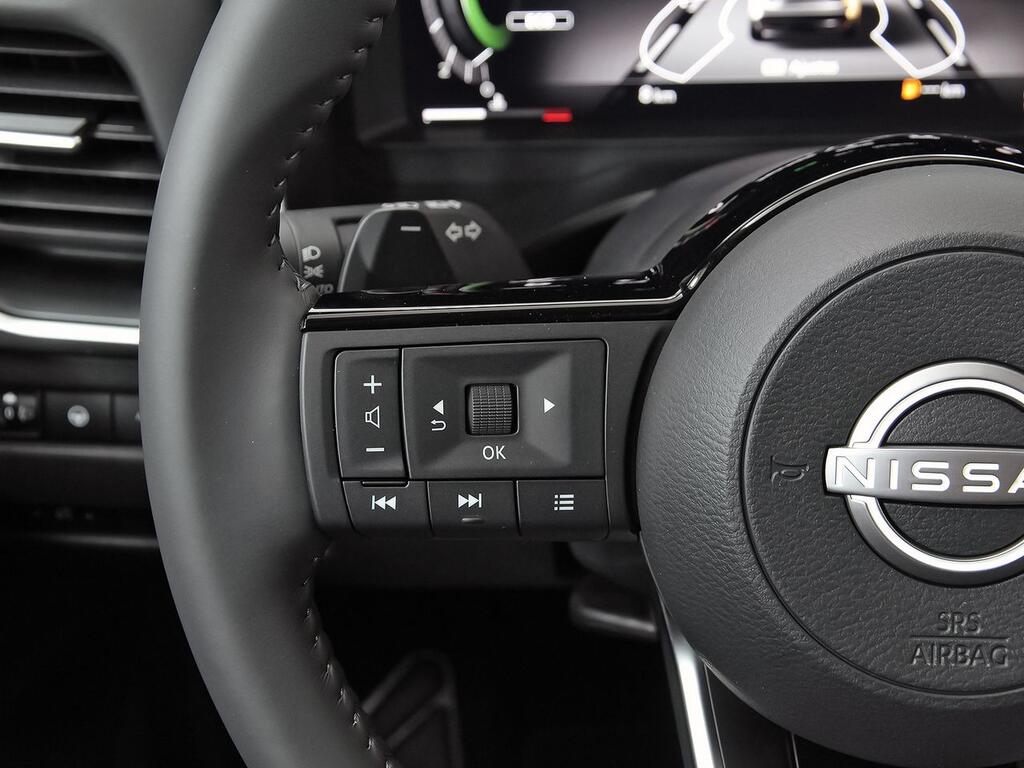 Nissan Qashqai DIG-T 116kW CVT N-Connecta 17