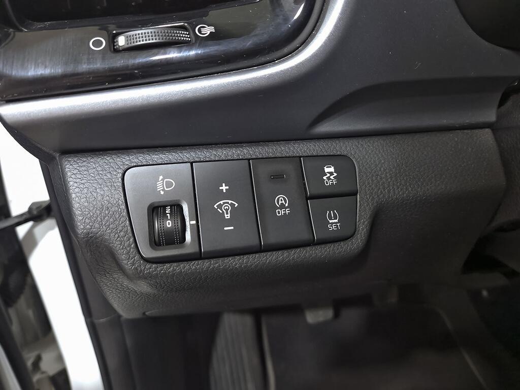 Kia Stonic 1.0 T-GDi 74kW (100CV) MHEV iMT Drive 12