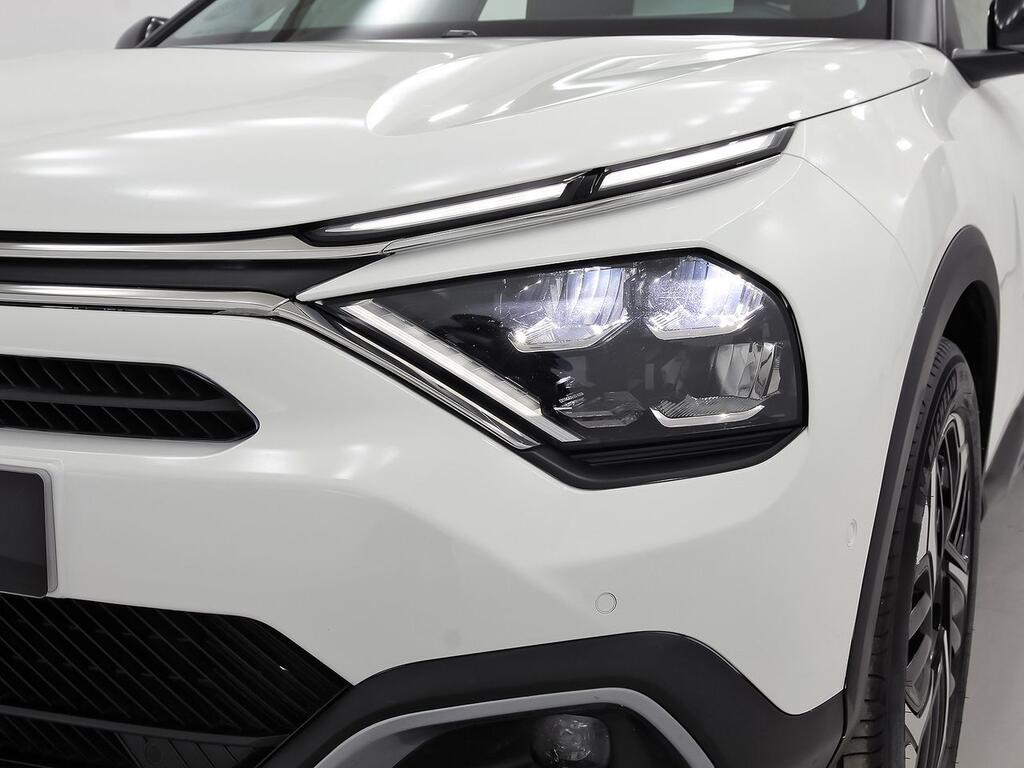 Citroën C4 PureTech 130 S&S 6v Shine 37