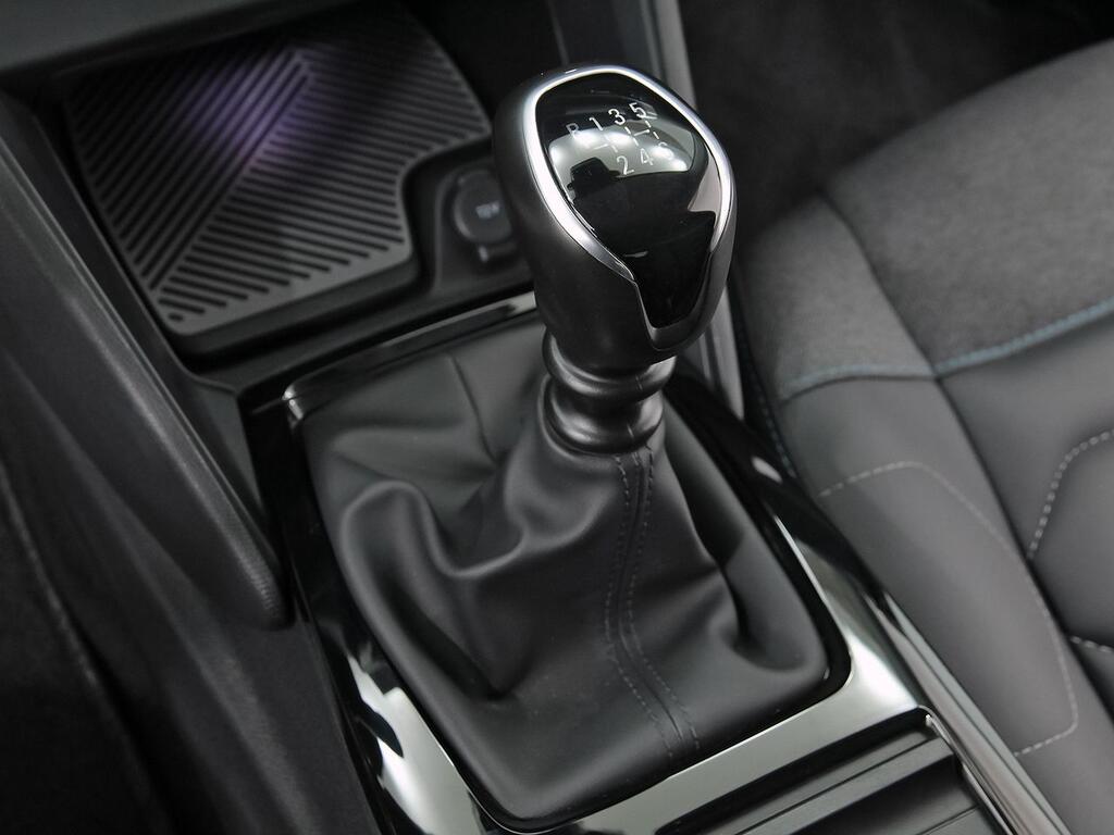 Citroën C4 PureTech 130 S&S 6v Shine 33