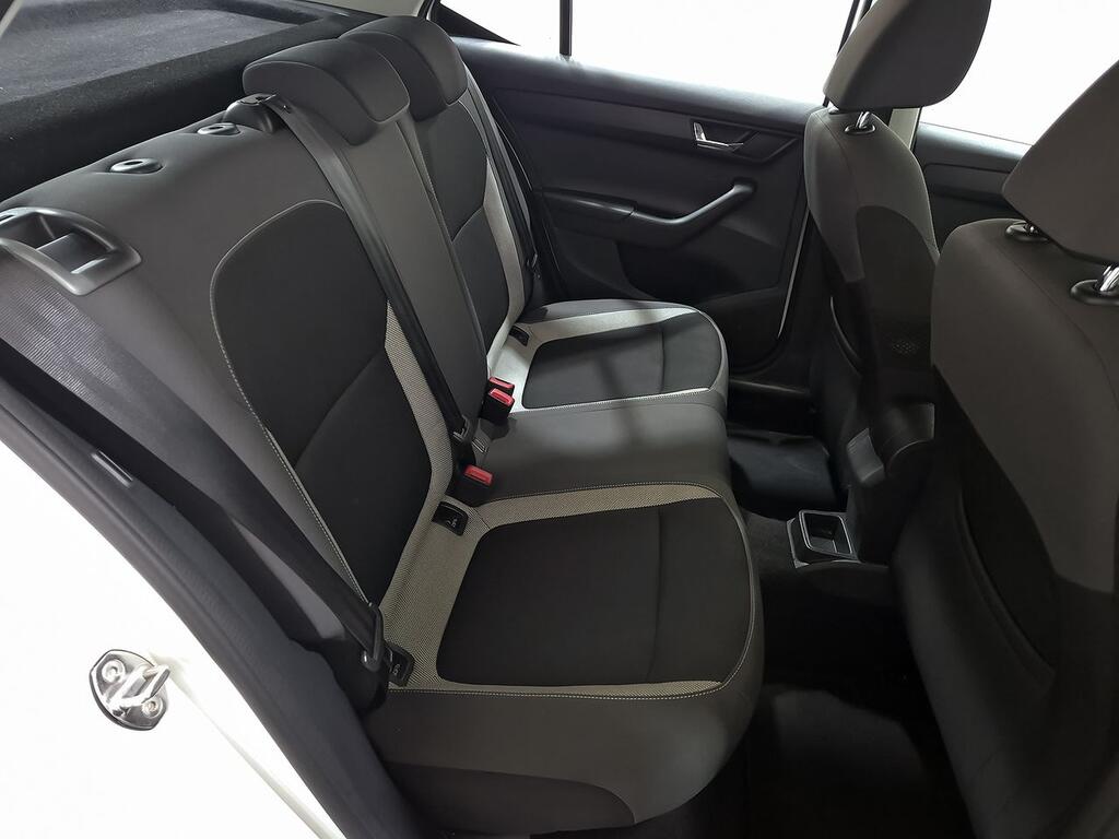 Skoda Fabia 1.0 TSI 81KW (110cv) Ambition 8