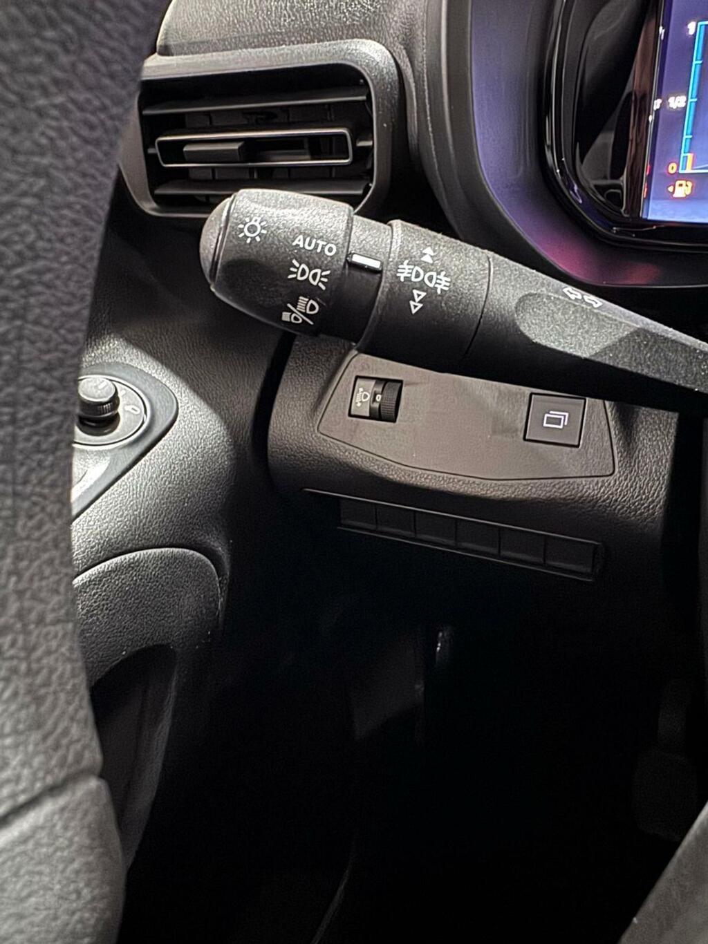 Citroën Berlingo Talla M BlueHDi 100 S&S PLUS 12