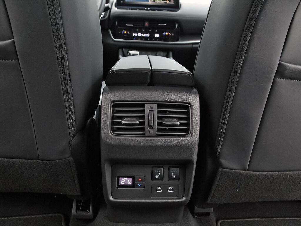 Nissan X-Trail 5pl 1.5 e-POWER 152kW 4x2 A/T N-Connecta 37