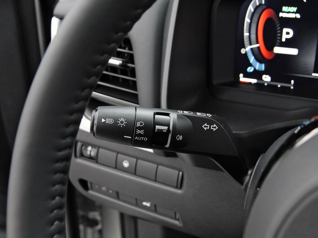 Nissan X-Trail 5pl 1.5 e-POWER 152kW 4x2 A/T N-Connecta 16
