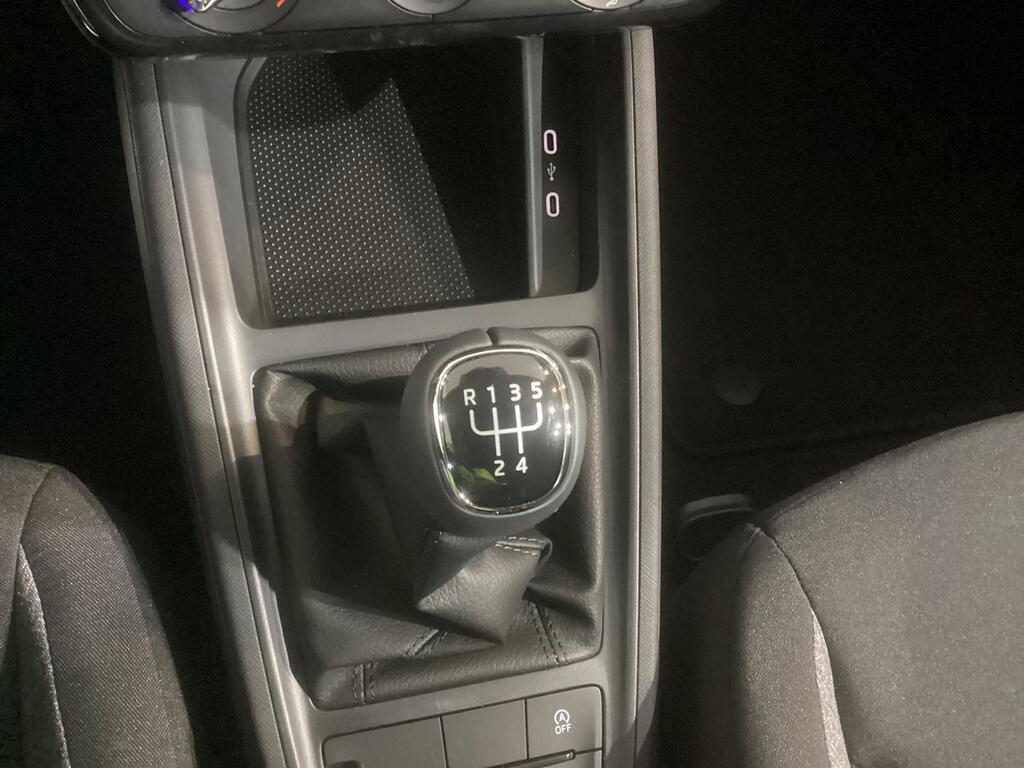 Skoda Kamiq 1.0 TSI 70kW (95CV) ESSENCE 13