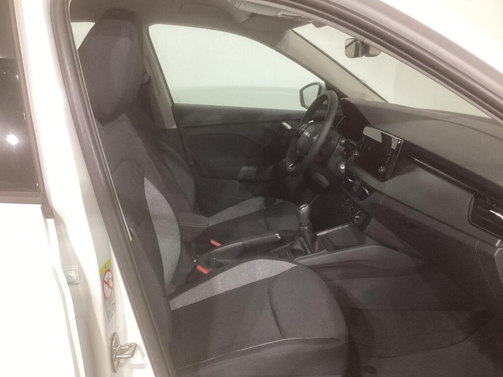 Skoda Kamiq 1.0 TSI 70kW (95CV) ESSENCE 5
