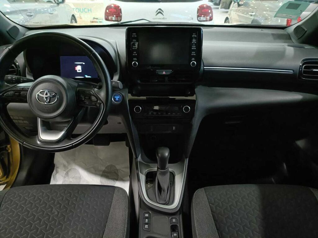 Toyota Yaris Cross 1.5 120H Active Tech 9