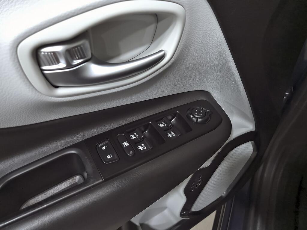 Jeep Renegade Limited 1.3 PHEV 140kW (190CV) AT AWD 11