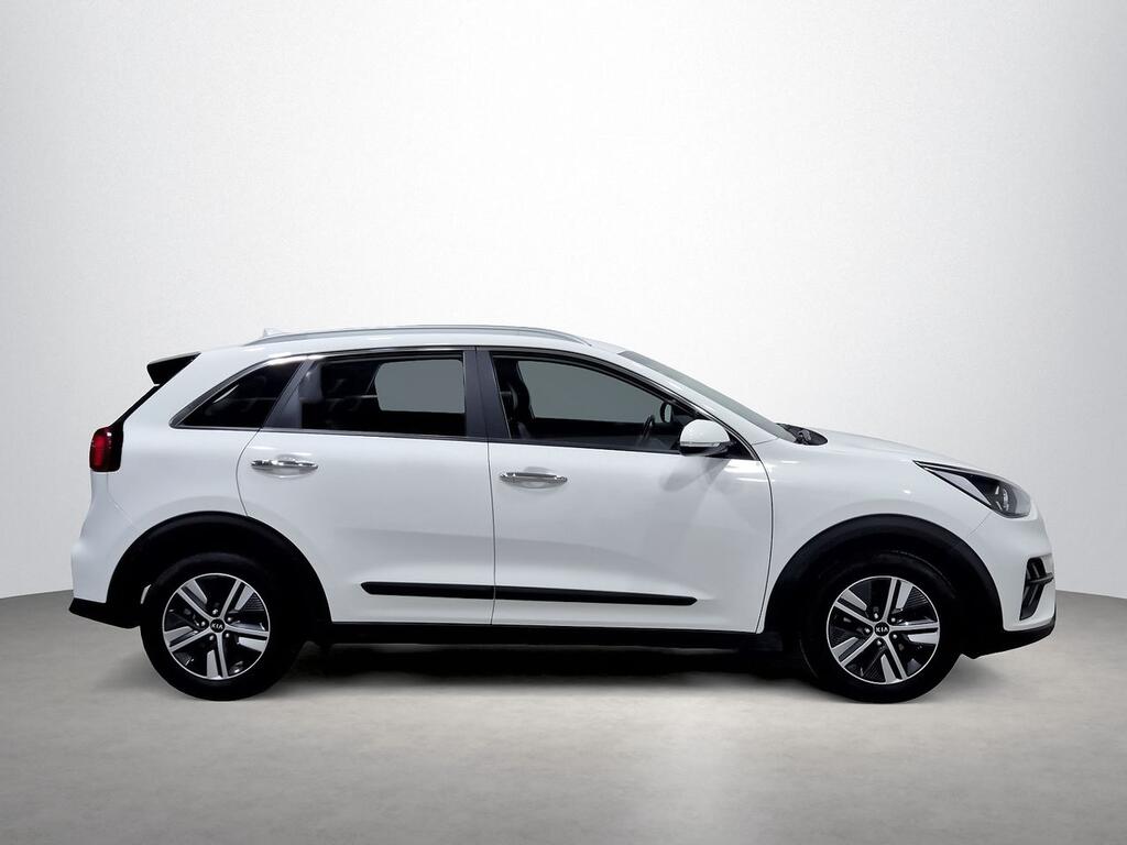 Kia Niro 1.6 GDi HEV 104kW (141CV) Drive 3