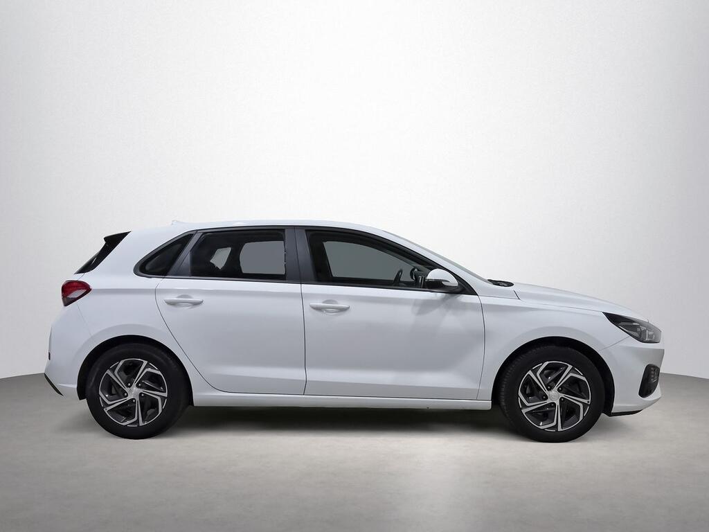 Hyundai i30 1.6 CRDI 85kW (116CV) Klass DCT 3