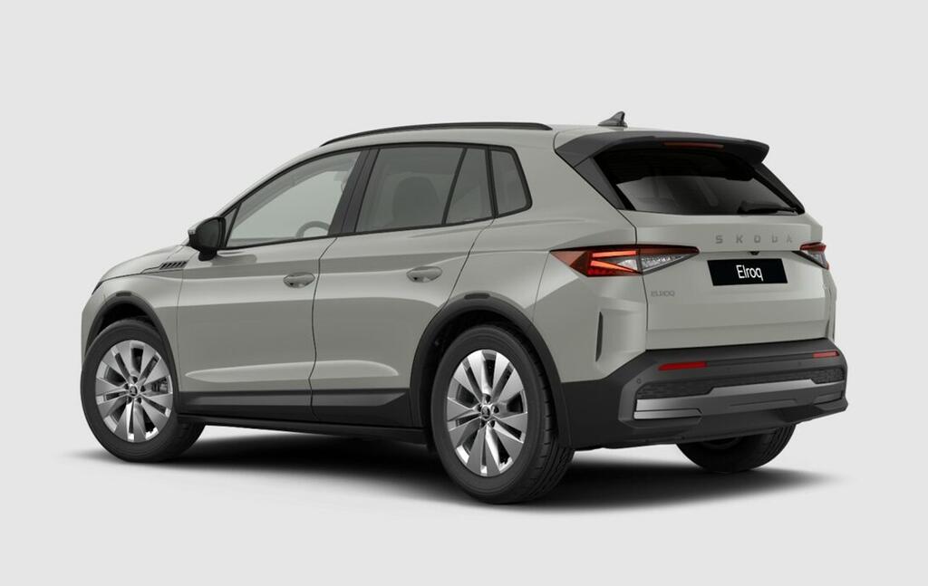 Skoda Elroq 210 kW (CV) 82 kWh (77 kwh neta) 3
