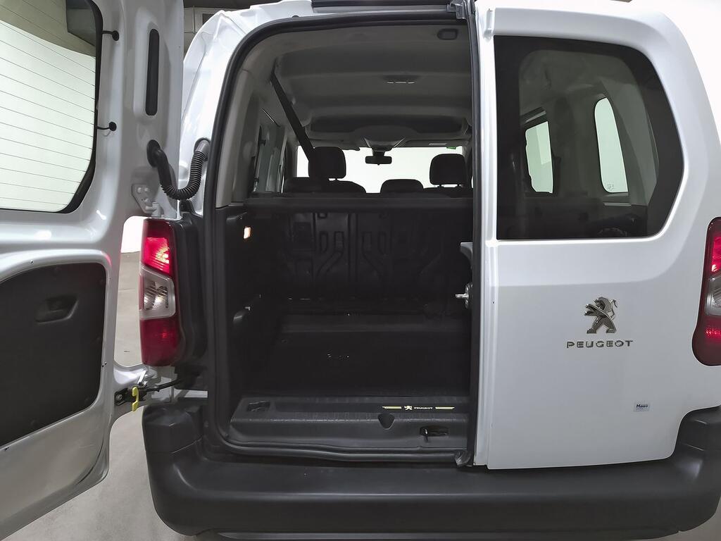 Peugeot Rifter Access Standard BlueHDi 73kW 8