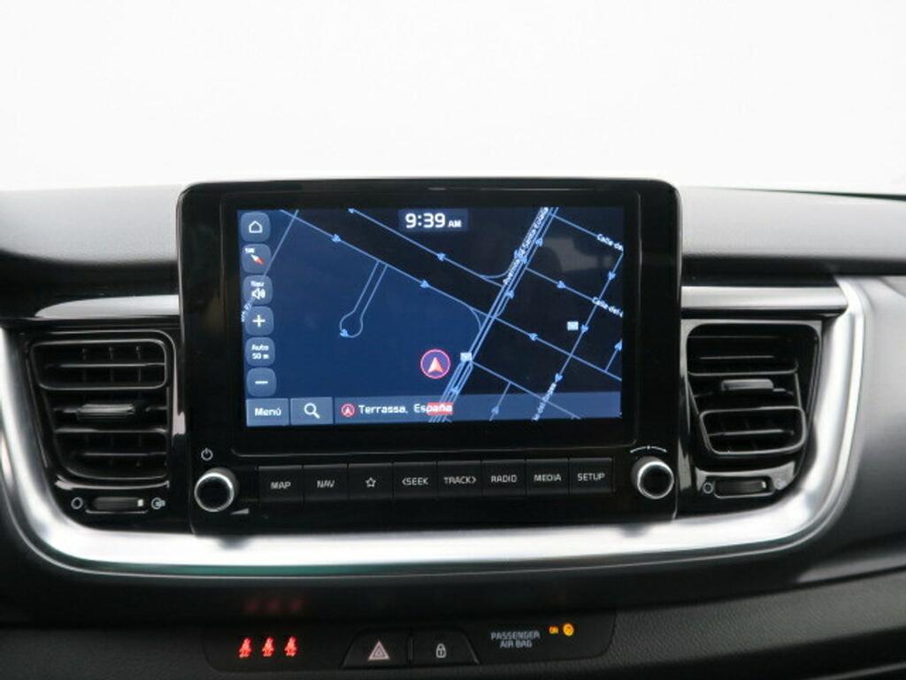 Kia Stonic 1.0 T-GDi 74kW (100CV) MHEV iMT Drive 19
