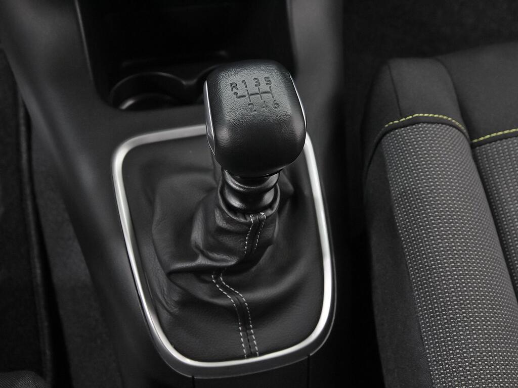 Citroën C3 BlueHDi 75KW (100CV) S&S Shine 28