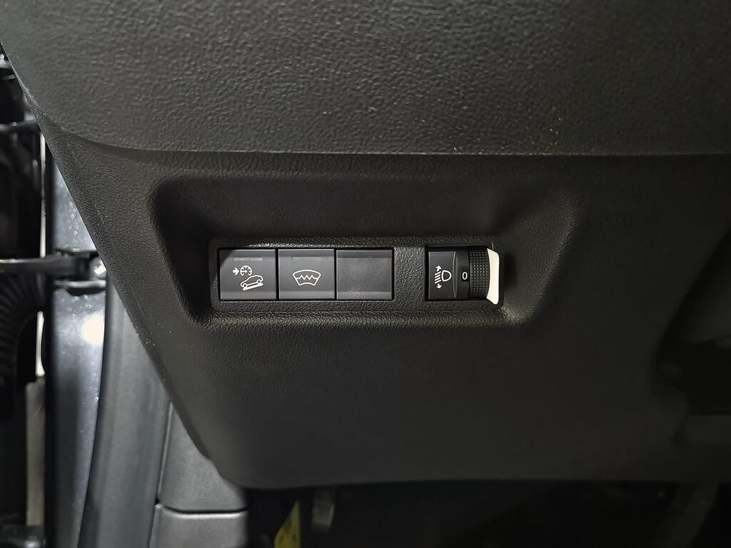 Jeep Avenger BEV 115kW (156CV) Summit 13