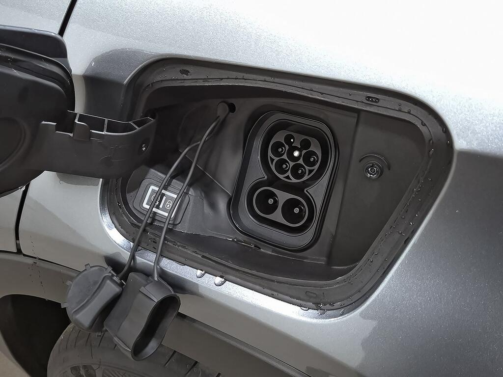Jeep Avenger BEV 115kW (156CV) Summit 39