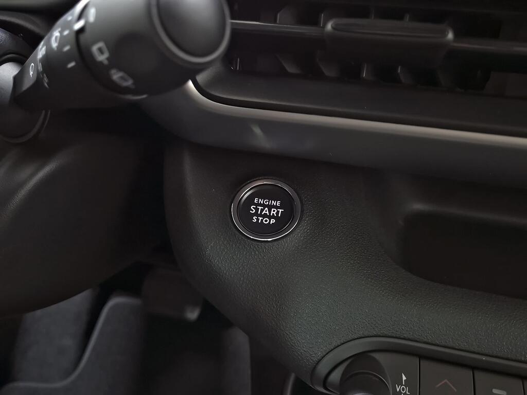 Jeep Avenger BEV 115kW (156CV) Summit 19