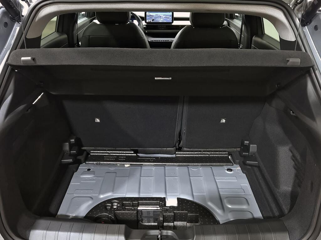 Jeep Avenger BEV 115kW (156CV) Summit 37
