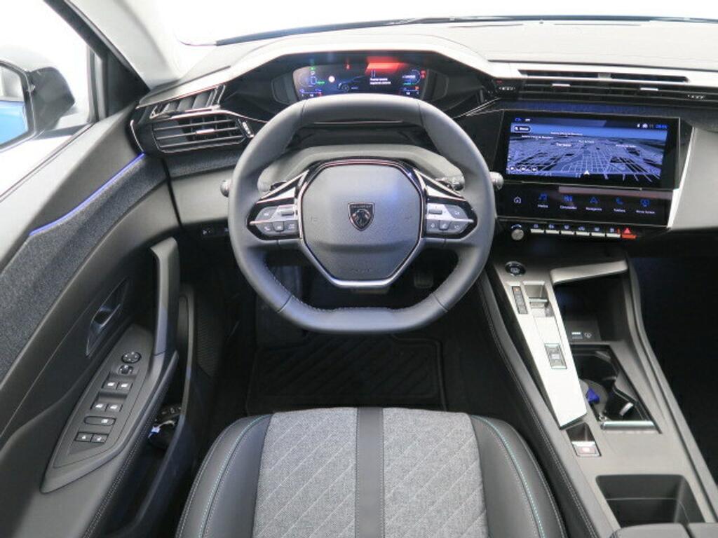 Peugeot 408 408 Allure PHEV 180 e-EAT8 14