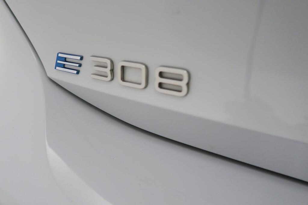 Peugeot 308 5P First Edition Eléctrico 115kW (156CV) 16