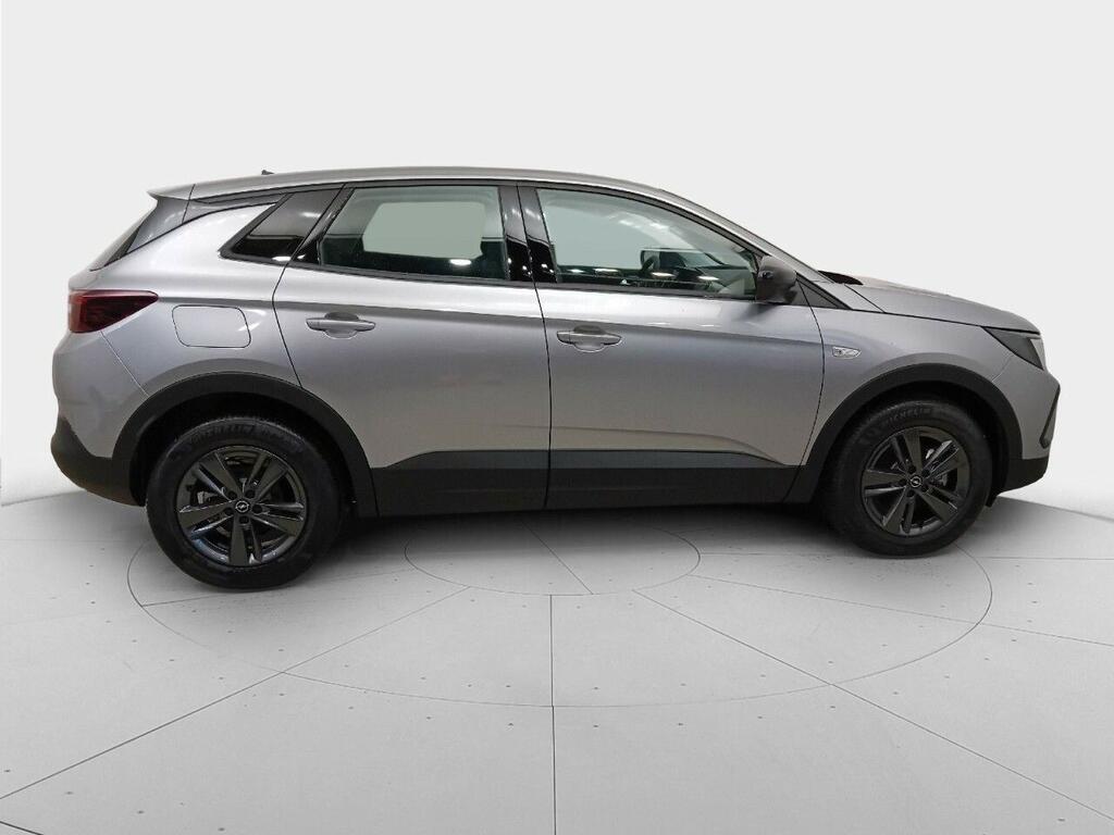 Opel Grandland 1.2 Turbo Business Edition 3