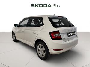 Skoda Fabia 1.0 MPI 44KW (60cv) Urban Skoda Fabia 1.0 MPI 44KW (60cv) Urban