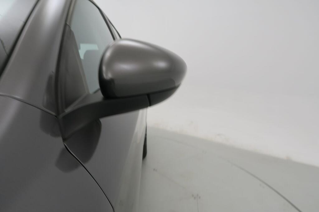 Fiat Tipo Sedán Diésel 1.6 96kW (130CV) manual 6v 22