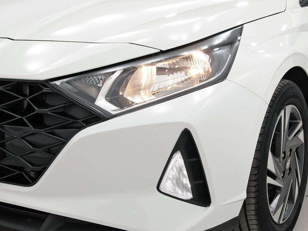 Hyundai i20 1.0 TGDI 74kW (100CV) Tecno 31