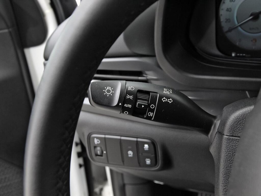 Hyundai i20 1.0 TGDI 74kW (100CV) Tecno 16