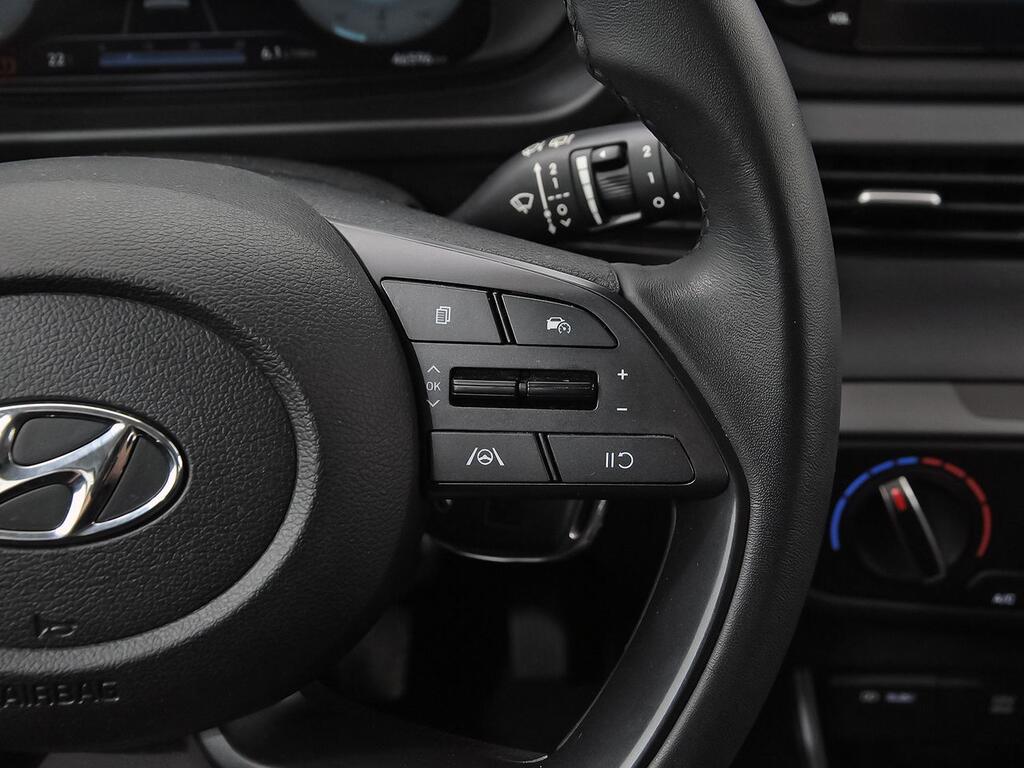 Hyundai i20 1.0 TGDI 74kW (100CV) Tecno 19