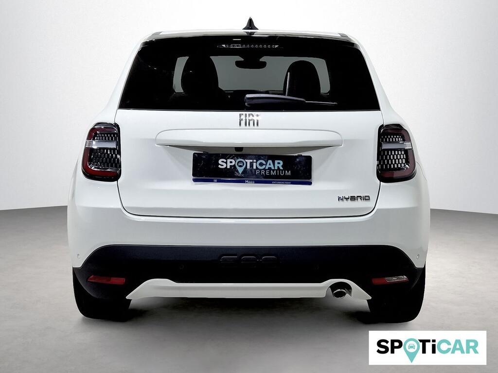 Fiat 600 600 MHEV La prima 1.2 74kW (100CV) DDCT 6
