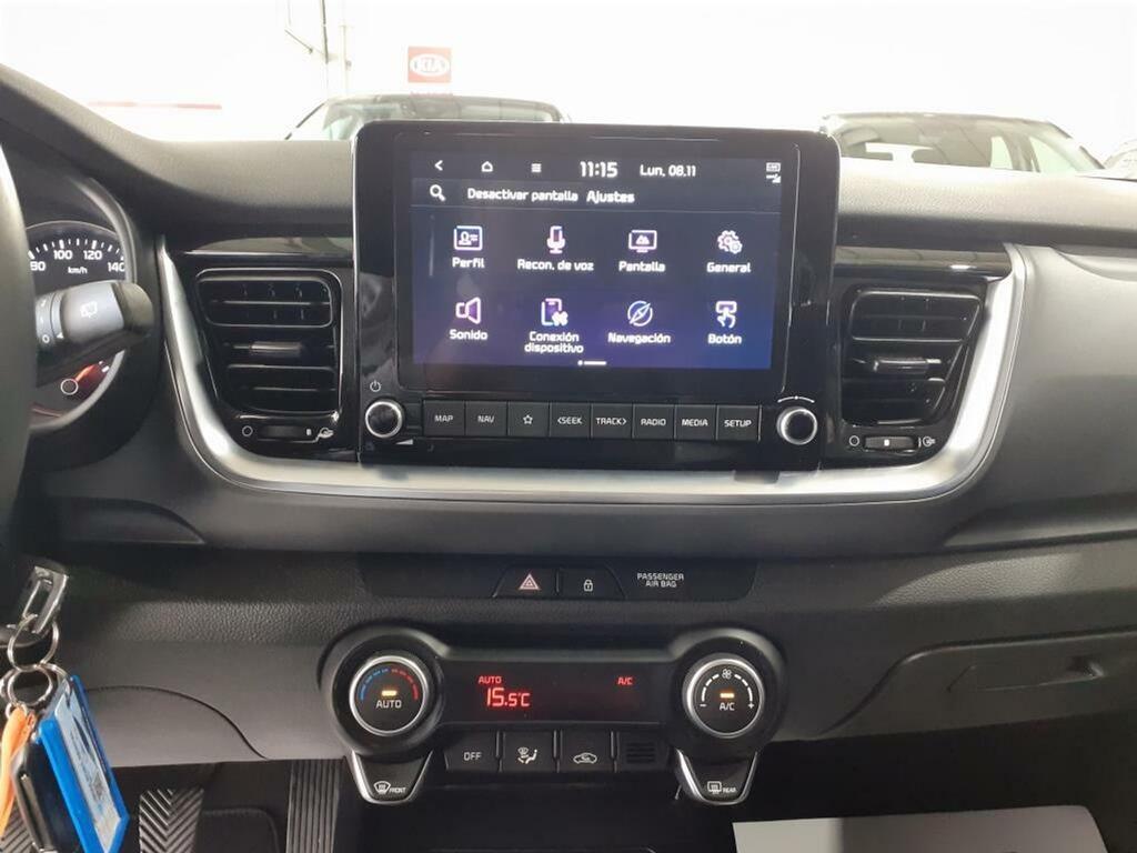 Kia Stonic 1.0 T-GDi 88kW (120CV) MHEV iMT Drive 17