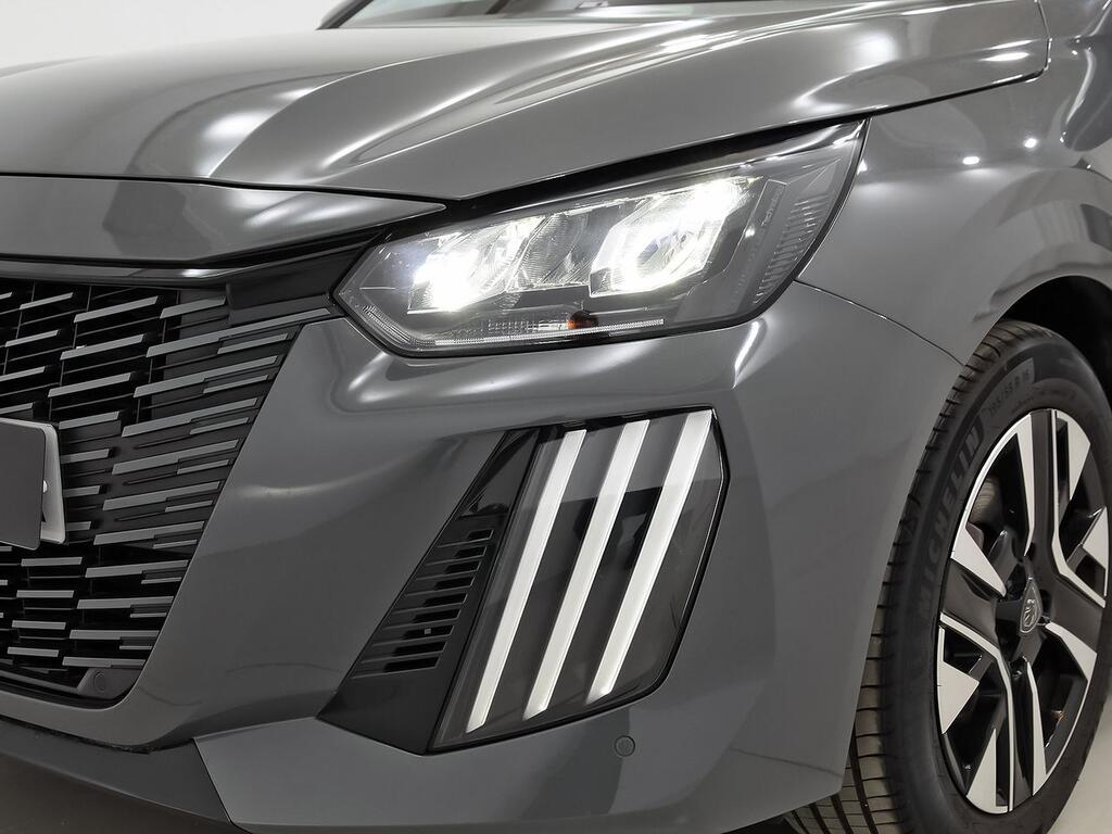 Peugeot 208 Allure Puretech 100 34