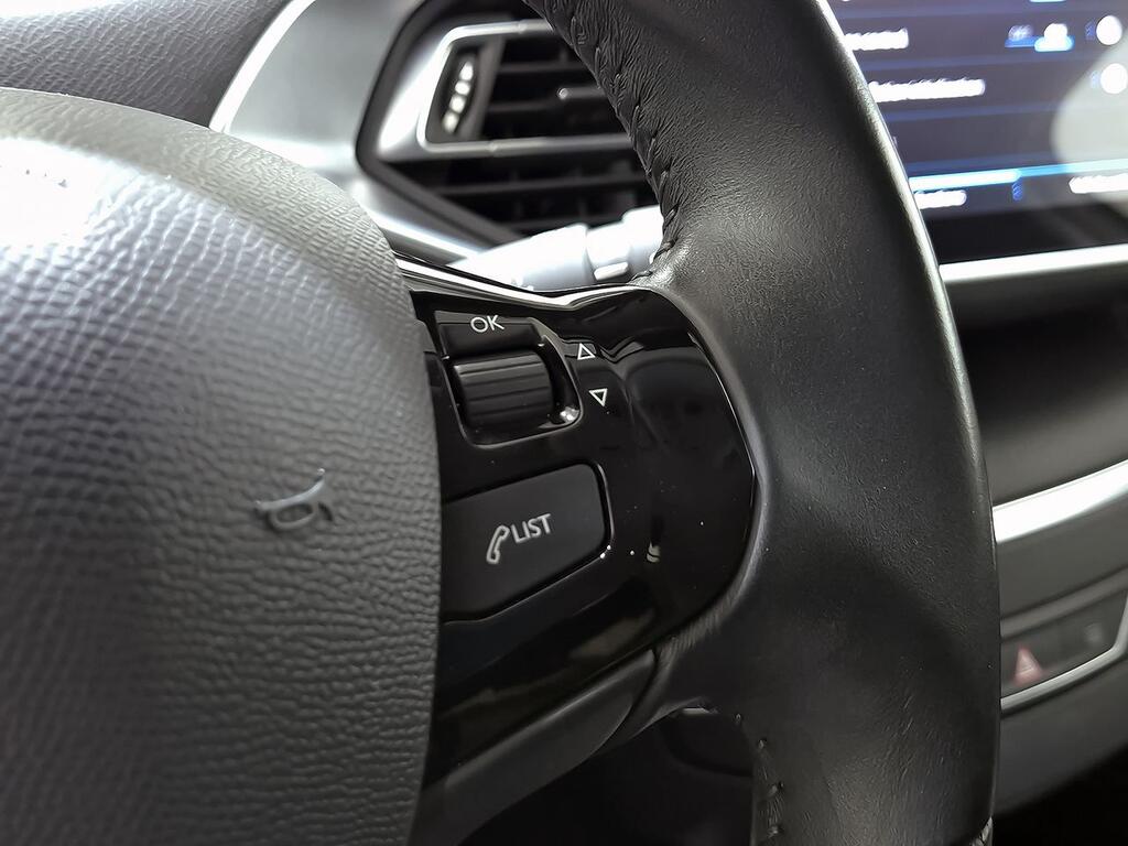Peugeot 308 5p Style BlueHDi 130 S&S 18