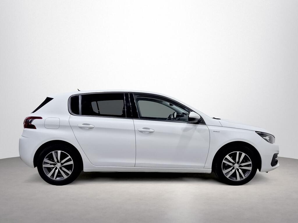 Peugeot 308 5p Style BlueHDi 130 S&S 3