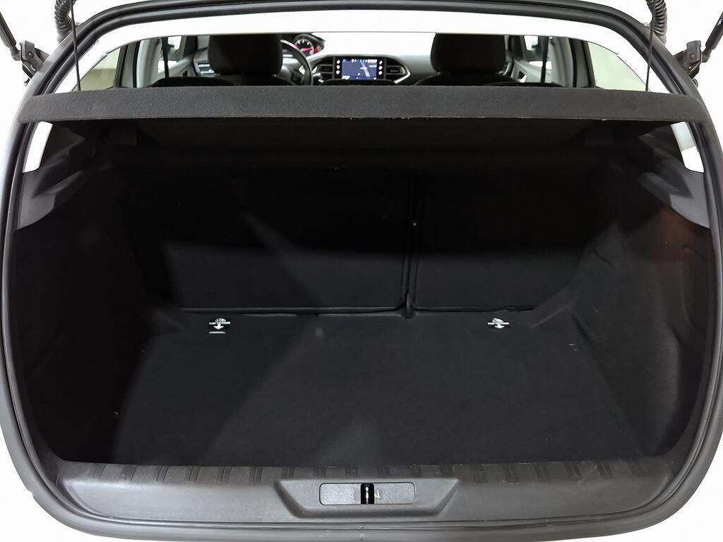 Peugeot 308 5p Style BlueHDi 130 S&S 9