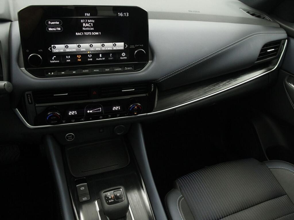 Nissan Qashqai DIG-T 116kW mHEV Xtronic Tekna (Skyline) 11