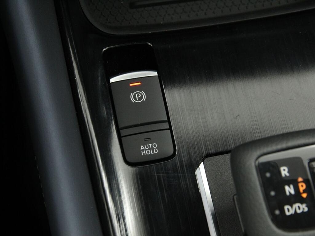 Nissan Qashqai DIG-T 116kW mHEV Xtronic Tekna (Skyline) 26