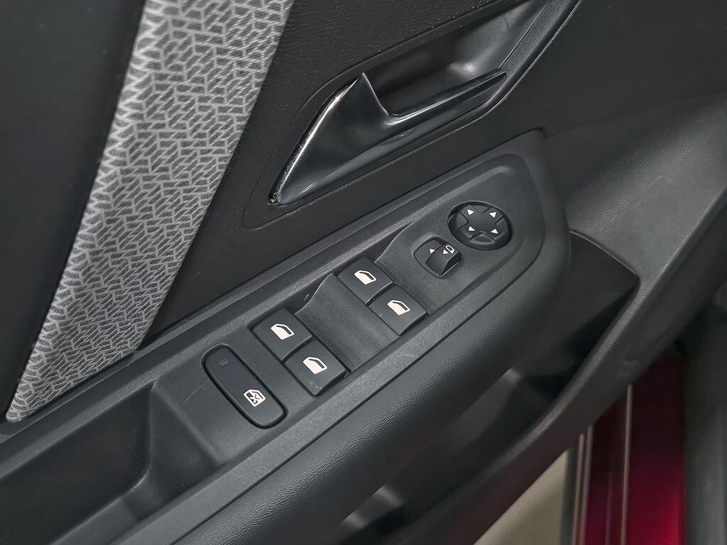Citroën C4 BlueHdi 110 S&S Feel Pack 11 Citroën C4 BlueHdi 110 S&S Feel Pack 11