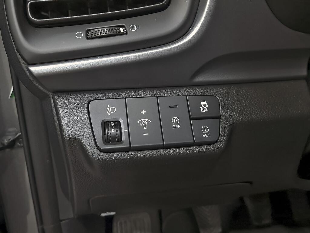 Kia Stonic 1.0 T-GDi 74kW (100CV) MHEV MT Concept 12