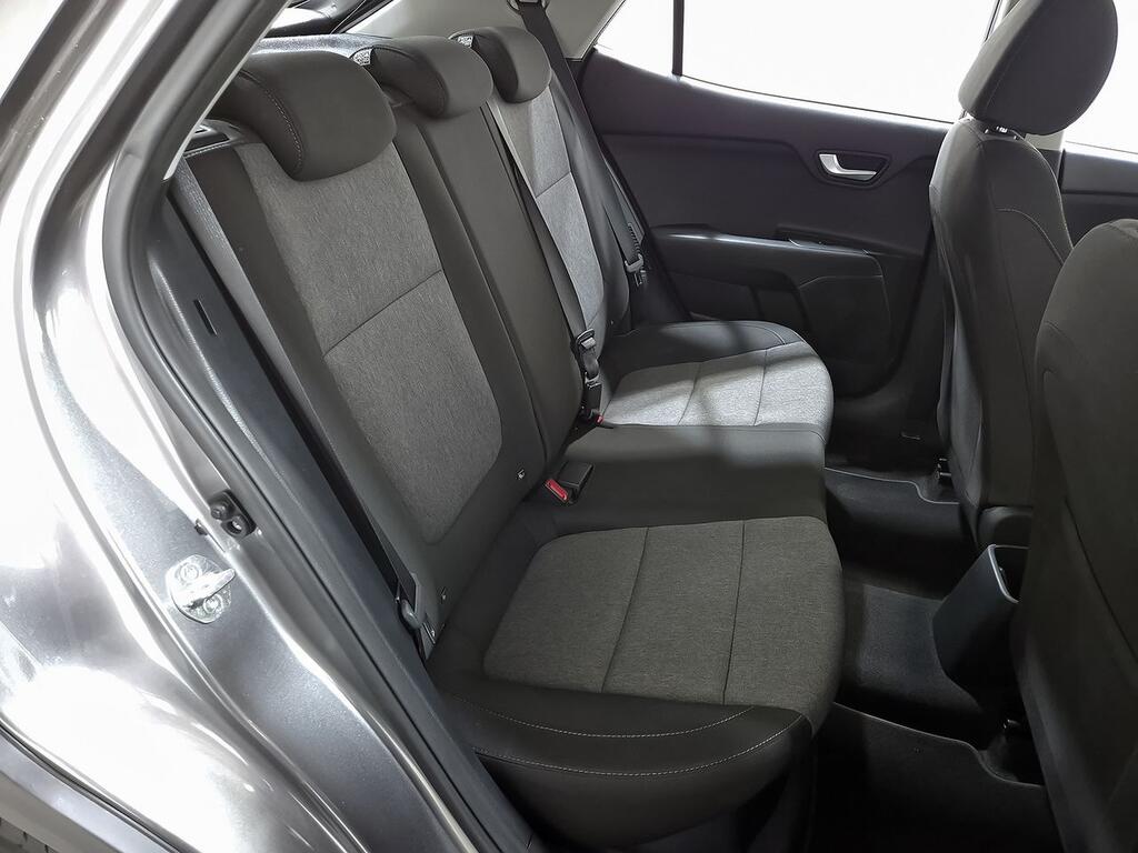 Kia Stonic 1.0 T-GDi 74kW (100CV) MHEV MT Concept 8