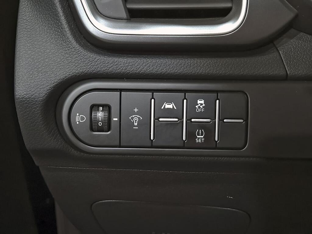 Kia XCeed 1.0 T-GDi Drive 74kW (100CV) 12 Kia XCeed 1.0 T-GDi Drive 74kW (100CV) 12