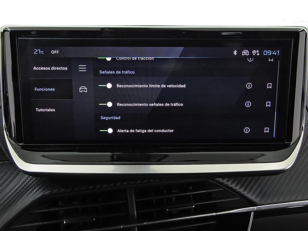 Peugeot 2008 Active Puretech 100 S&S 6 Vel. MAN 31 Peugeot 2008 Active Puretech 100 S&S 6 Vel. MAN 31