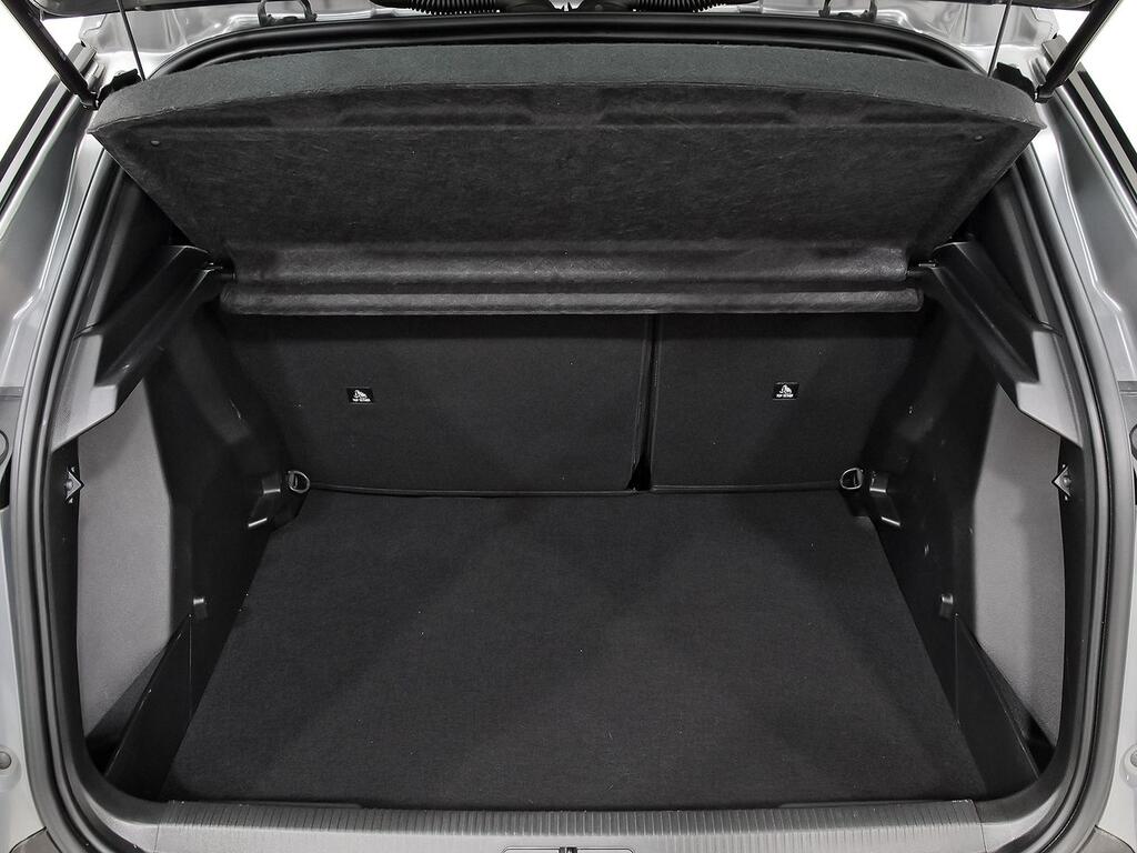 Peugeot 2008 Active Puretech 100 S&S 6 Vel. MAN 10 Peugeot 2008 Active Puretech 100 S&S 6 Vel. MAN 10